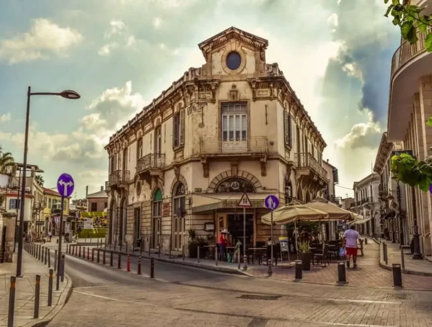 old_square_limassol-1024x682